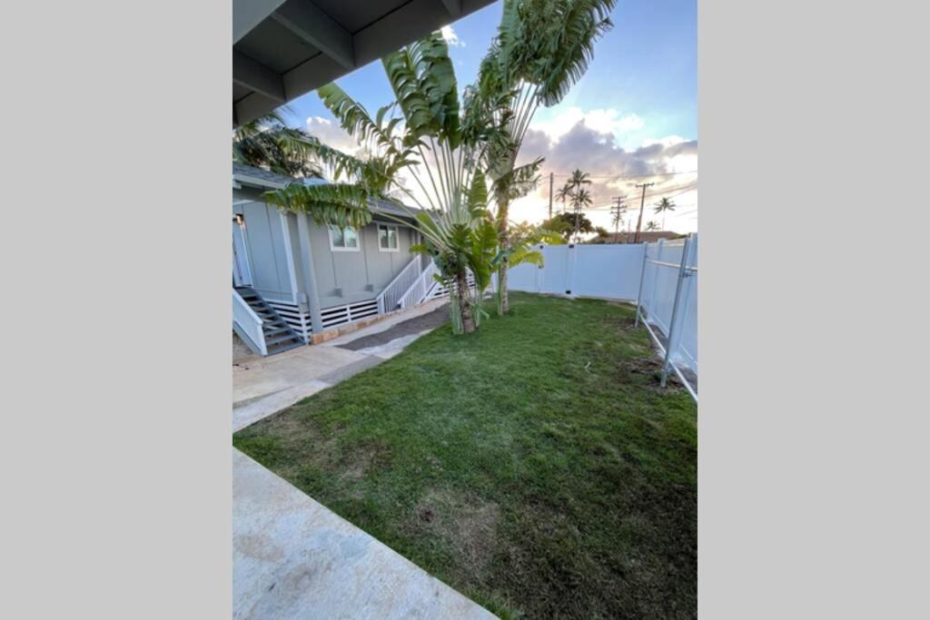 Spacious 2 Bedroom Beach House With King Suite Waianae Exterior photo